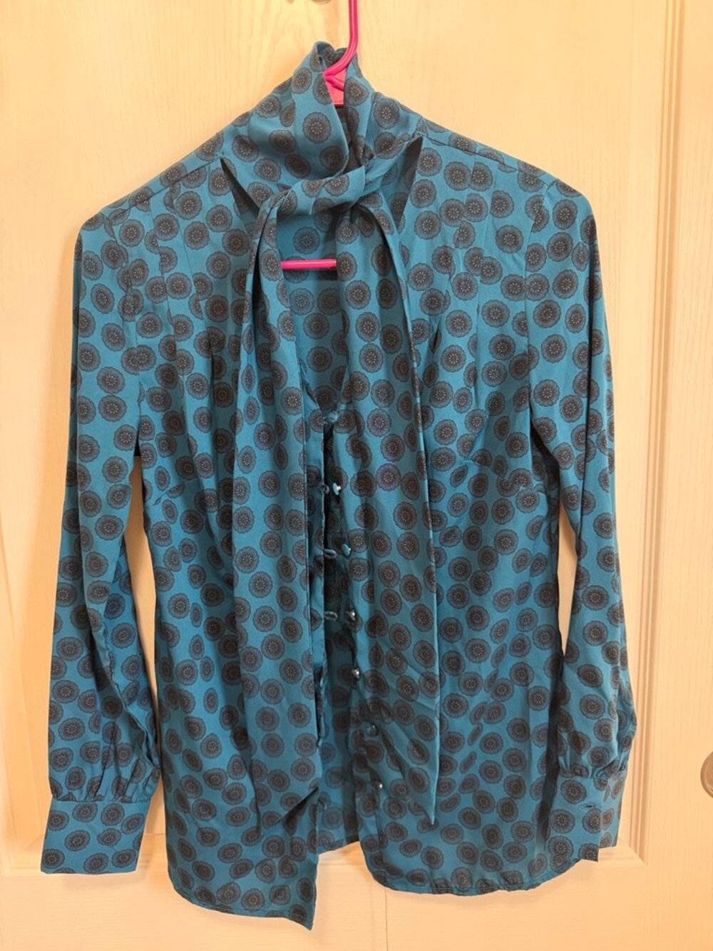 Banana Republic Teal Black Circle Print Bow Long Sleeve Blouse